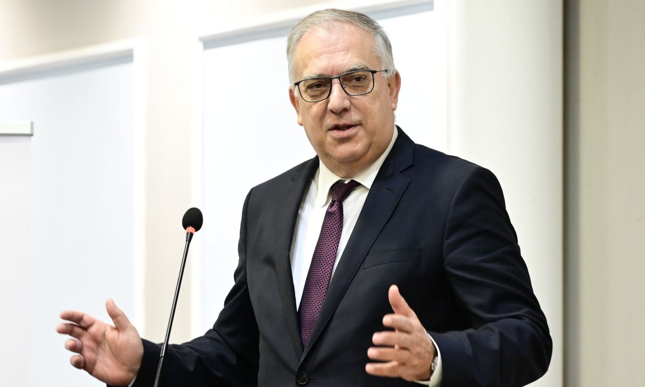 Θεοδωρικάκος: «Βελτίωση του επιχειρηματικού περιβάλλοντος με το νέο σύστημα OpenBusiness»