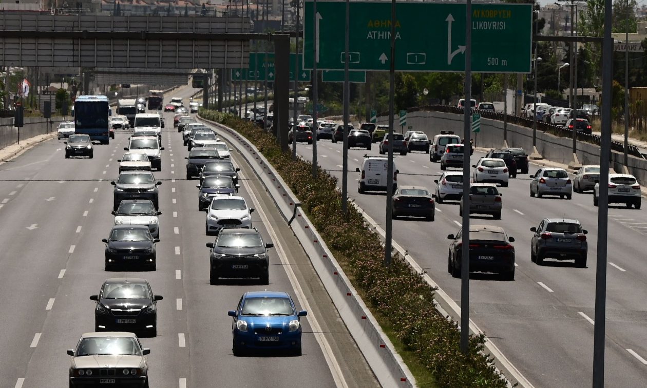 Κίνηση τώρα: Στο «κόκκινο» ο Κηφισός – Δύσκολη η κατάσταση στο λεκανοπέδιο