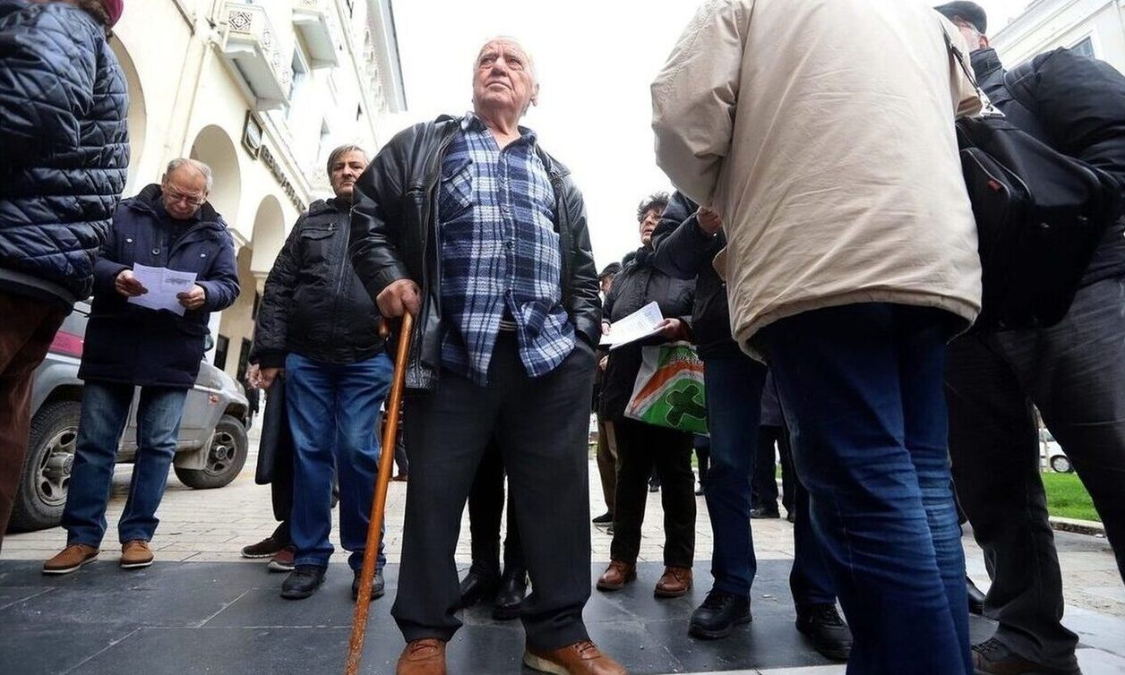 Συγκέντρωση διαμαρτυρίας συνταξιούχων και πορεία προς το υπουργείο Υγείας – Τι διεκδικούν