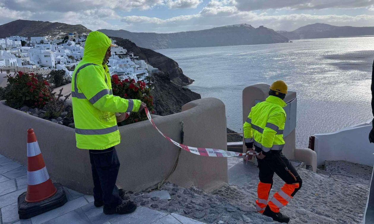 Σε κατάσταση έκτακτης ανάγκης κηρύχθηκε ο Δήμος Θήρας στη Σαντορίνη