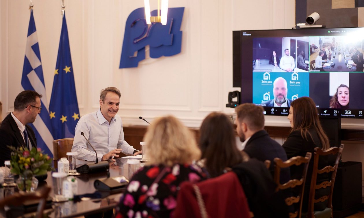 Μητσοτάκης: Συνάντηση με δικαιούχους προγραμμάτων στεγαστικής πολιτικής