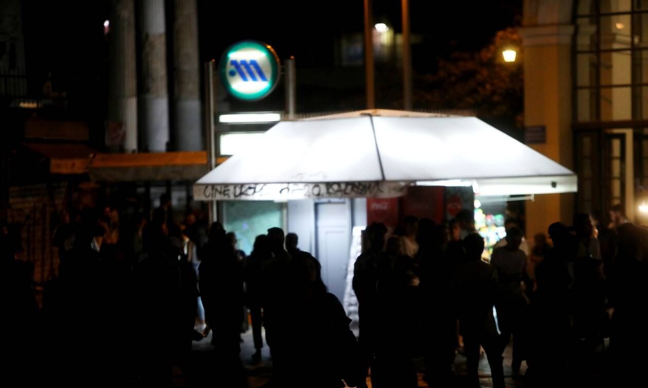 Μοναστηράκι: Φάρσα το τηλεφώνημα για βόμβα – Κανονικά τα δρομολόγια του Μετρό