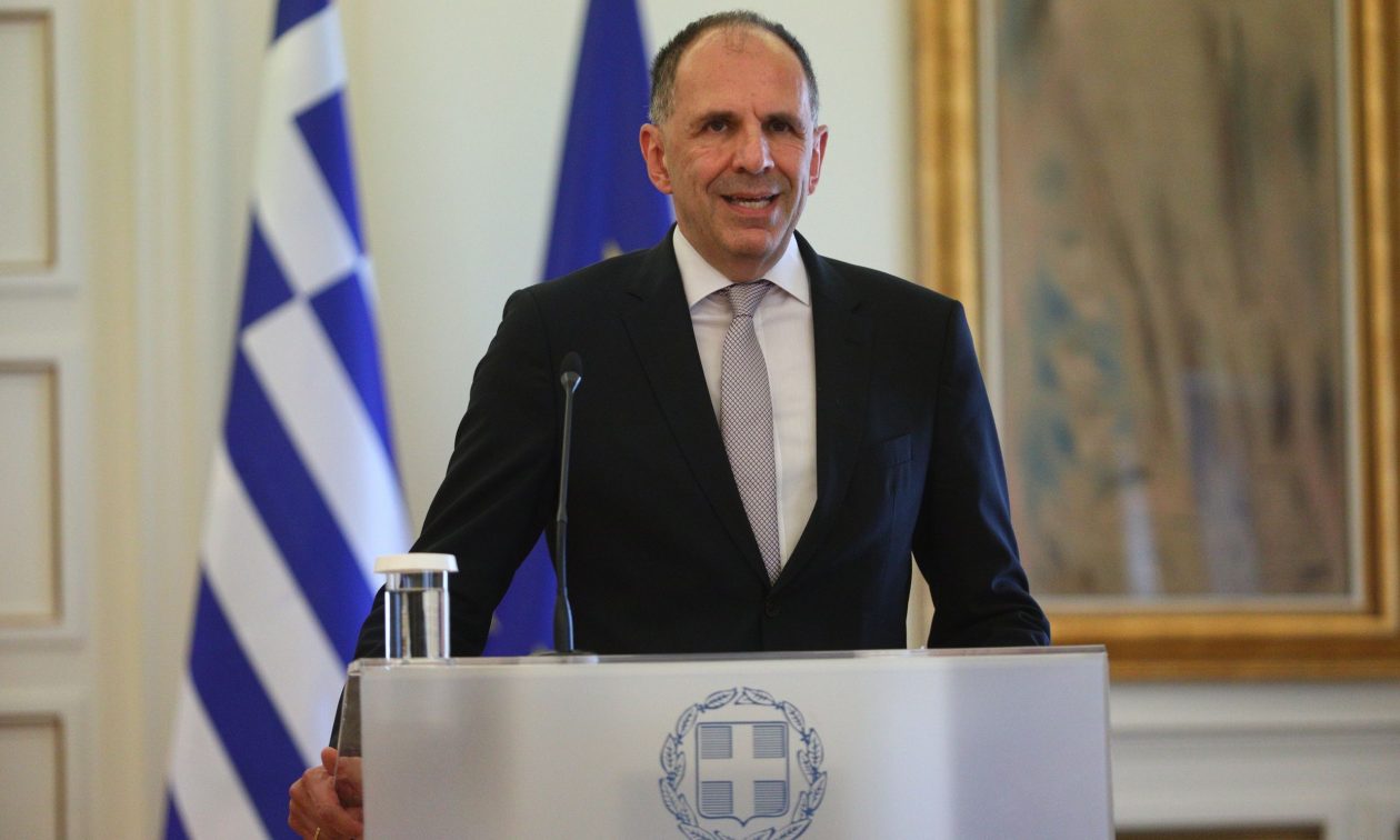 Γεραπετρίτης σε Αλ Σάρα: Ισχυρό ενδιαφέρον της Ελλάδας για τη Χριστιανική κοινότητα της Συρίας