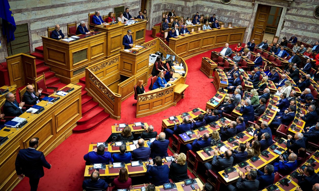 Βουλή: Ολοκληρώθηκε από η επεξεργασία του νομοσχεδίου για την «Κύρωση Κώδικα έμμεσων φόρων»