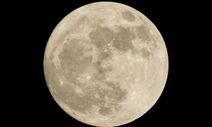 1626443-0a58be9d-full-moon-1869760_1280.jpg