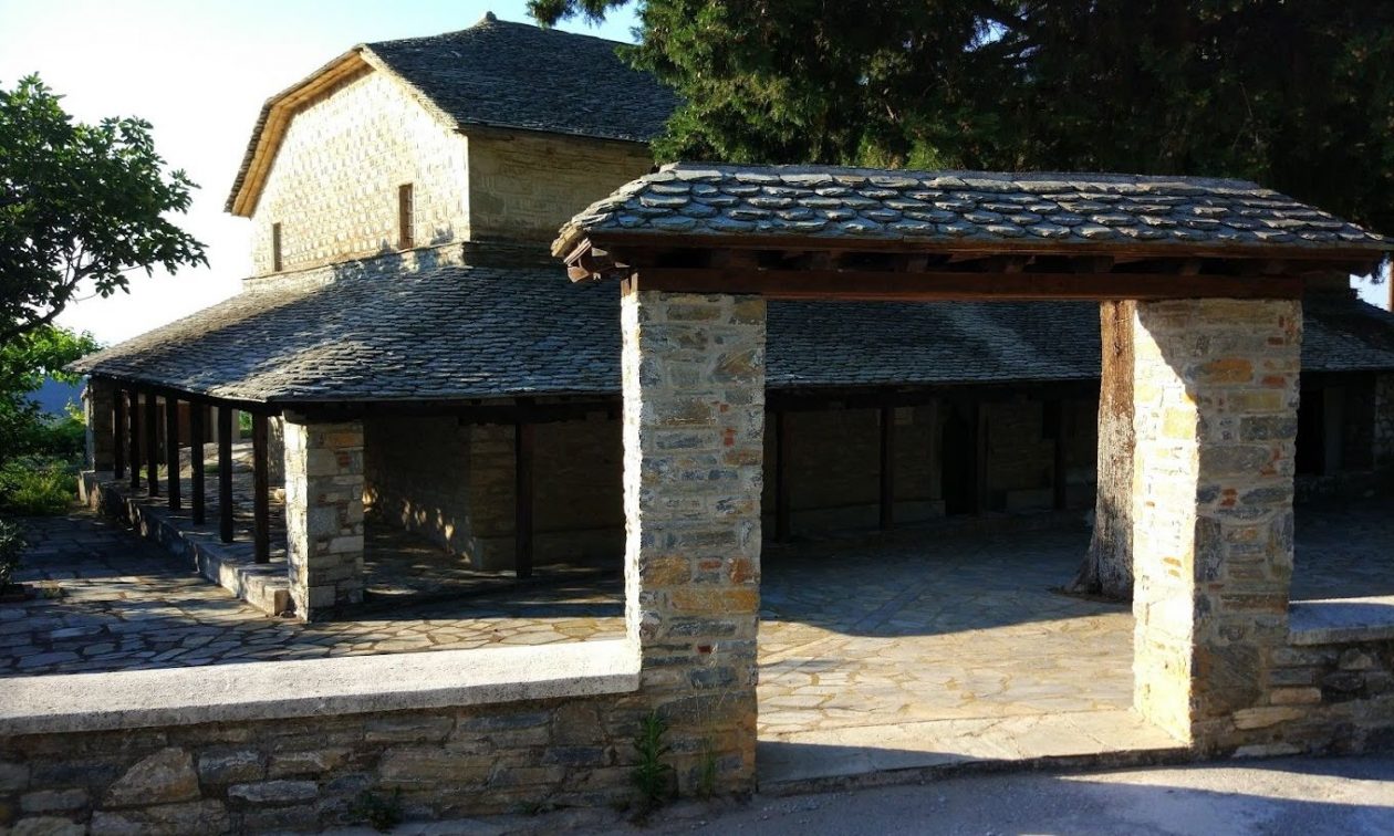 Μαγνησία: Ιερόσυλοι μπούκαραν και έκλεψαν εκκλησία στο Βένετο