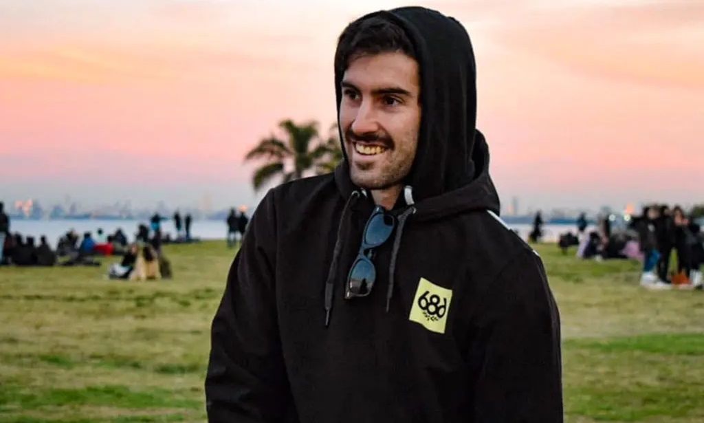 Χαβάη: Βουτιά θανάτου για 28χρονο γυμναστή – Πήδηξε από γκρεμό 15 μέτρων (Vid)