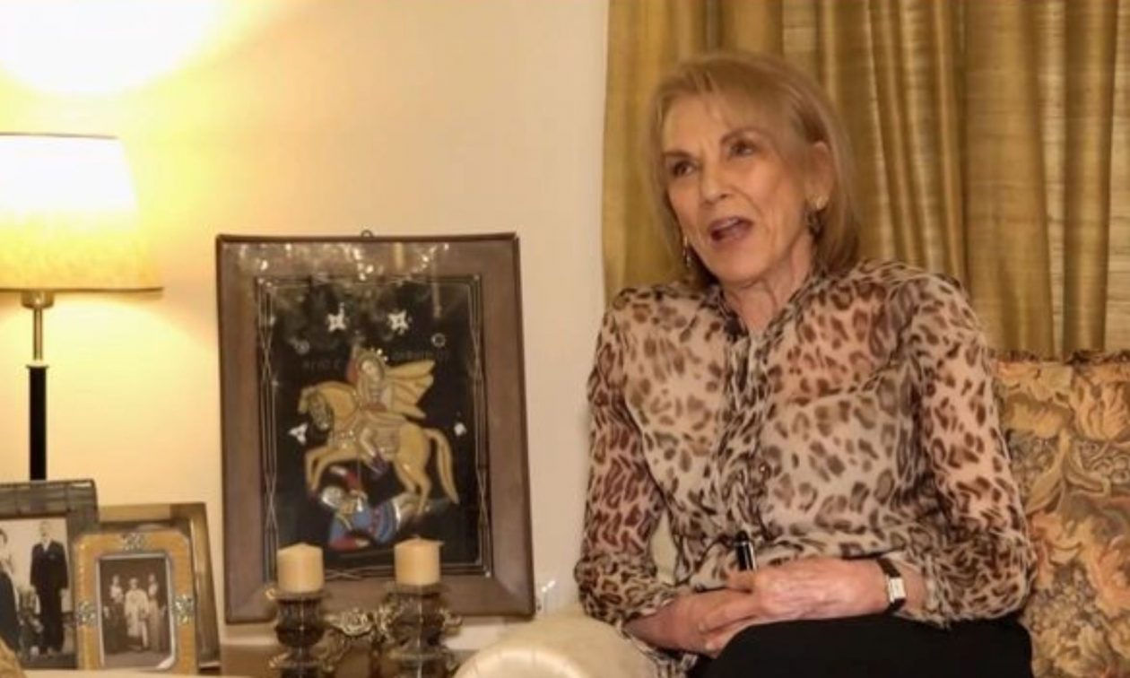 Φωτεινή Πιπιλή: Αυτό είναι το πιο παράξενο ρουσφέτι που της είχε ζητηθεί – «Έβαλε τα κλάματα»