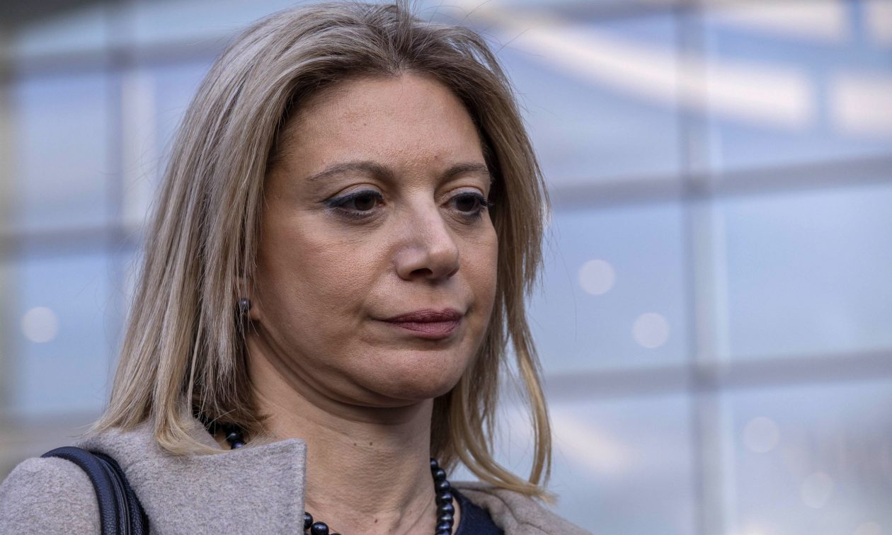 Τέμπη: Μήνυση κατά του εφέτη ανακριτή Λάρισας κατέθεσε η Μαρία Καρυστιανού