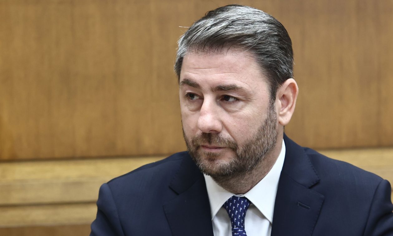 Ανδρουλάκης για Τέμπη: «Η κυβέρνηση παραπλανεί την κοινή γνώμη»