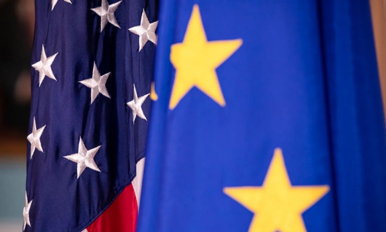Η ΕΕ ετοιμάζεται για εμπορικό πόλεμο με τις ΗΠΑ