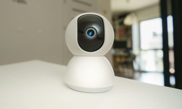 1627640-9fcaddb8-camera-trikala.jpg