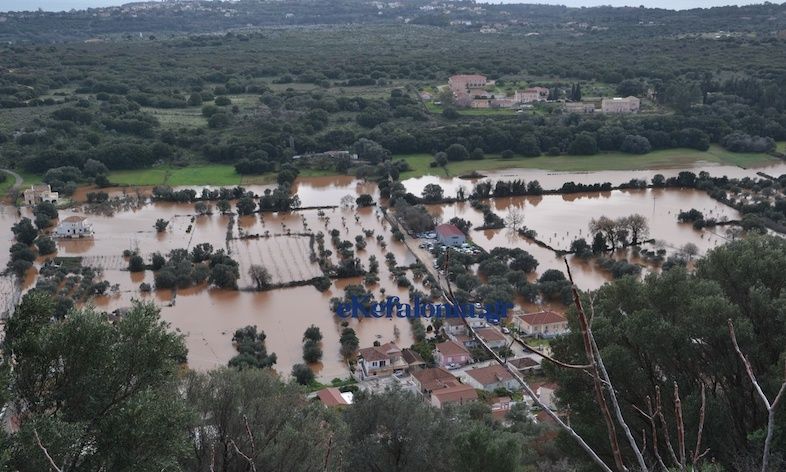 Κεφαλονιά: Πολλά προβλήματα προκάλεσε η κακοκαιρία – Ζημιές σε σπίτια και καλλιέργειες