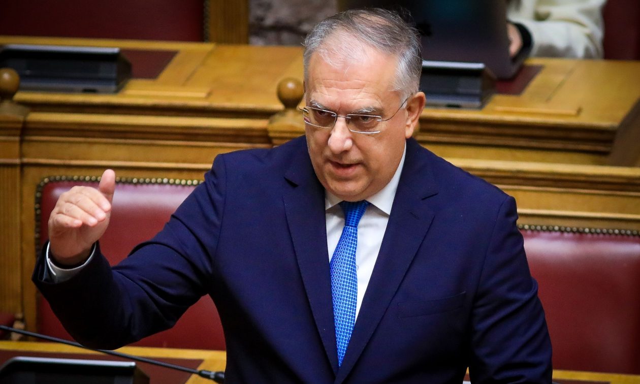 Θεοδωρικάκος: «Πίεση στην αγορά να διατηρηθεί ο χαμηλός πληθωρισμός στα τρόφιμα»