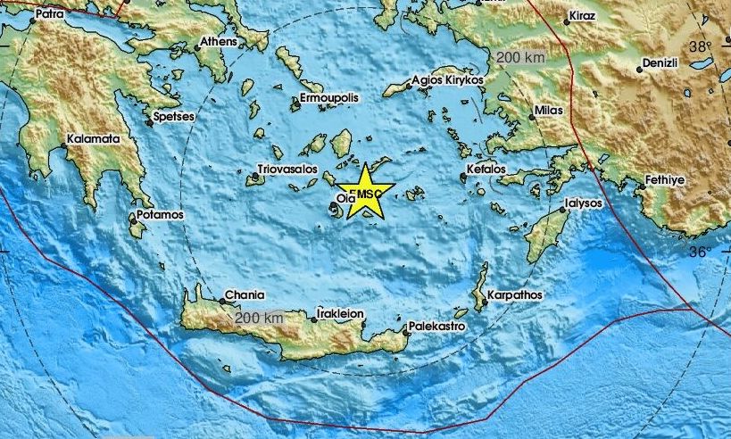 Νέος ισχυρός σεισμός μεταξύ Σαντορίνης και Αμοργού (pics)