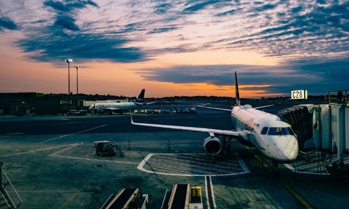 Τουρκία: Διακοπή πτήσεων στο αεροδρόμιο Γκαζιαντέπ λόγω ανεξήγητου ιπτάμενου φωτεινού αντικειμένου