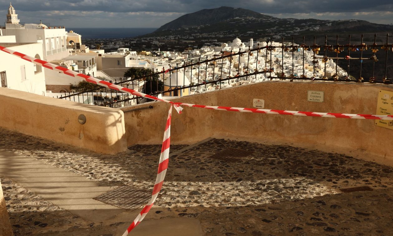 Ζεληλίδης για τη Σαντορίνη: «Δεν περιμένω σεισμό μεγαλύτερο από 5,5 Ρίχτερ»