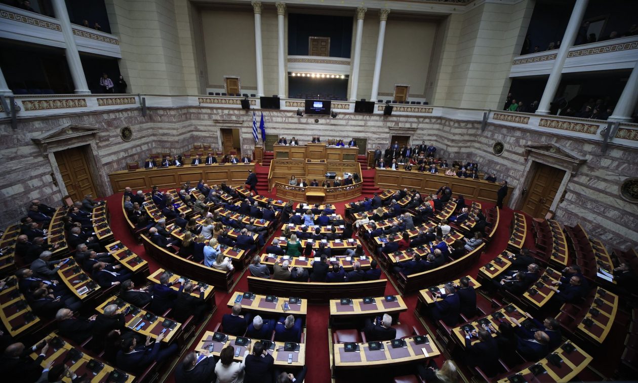 Βουλή: Μετά την Καθαρά Δευτέρα η Προανακριτική για τα Τέμπη – Ποια είναι η διαδικασία