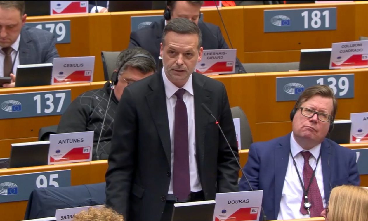 Δούκας: Η Ευρώπη μπροστά στην πιο μεγάλη της πρόκληση