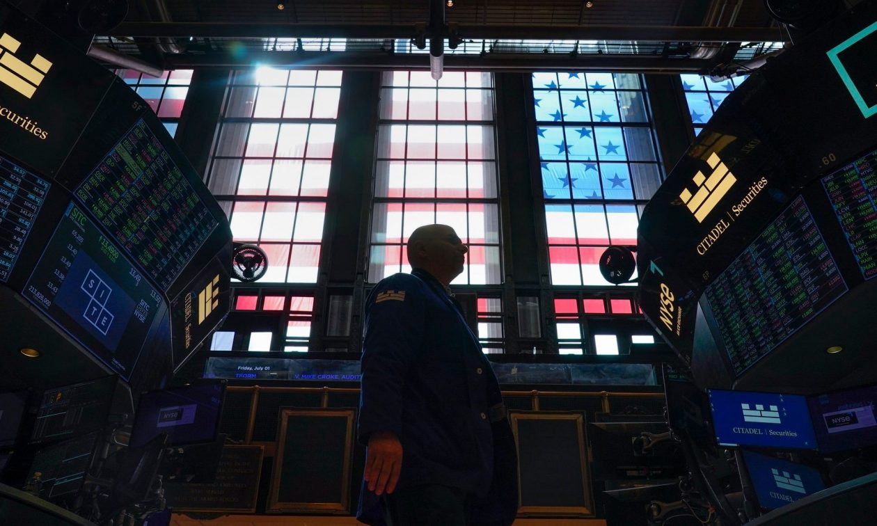 Wall Street: Συνεχίζονται τα ρεκόρ για τον S&P 500 στον απόηχο των πρακτικών της Fed