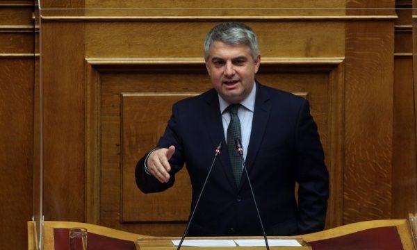 Σκέψεις και… συσκέψεις στο ΠΑΣΟΚ για διαγραφή Κωνσταντινόπουλου