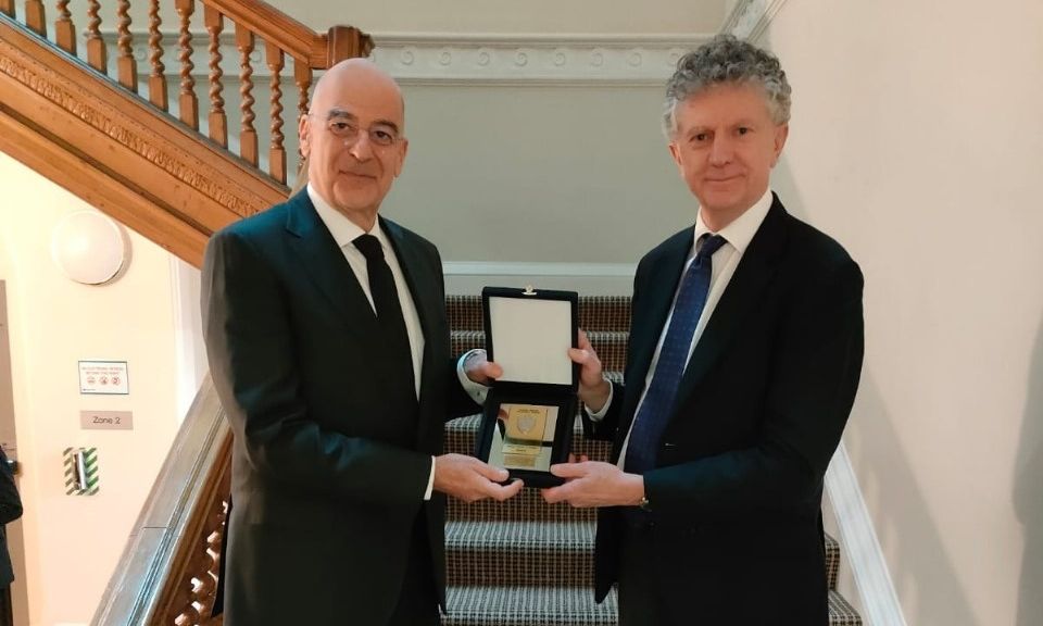 Στη Μεγάλη Βρετανία ο Νίκος Δένδιας – Συζητήσεις για την ασφάλεια της Νοτιοανατολικής Μεσογείου