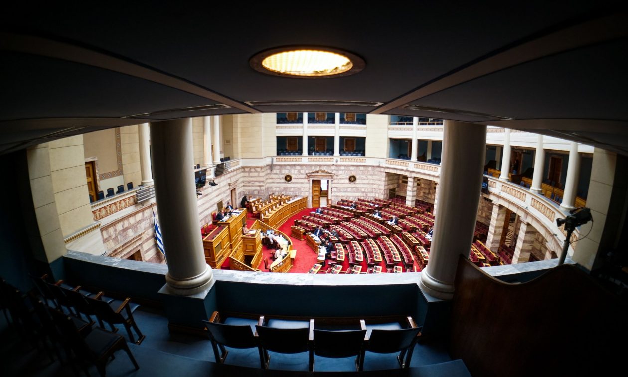 Επικίνδυνα τα σενάρια αποσταθεροποίησης της χώρας και η πολιτική τοξικότηταπ