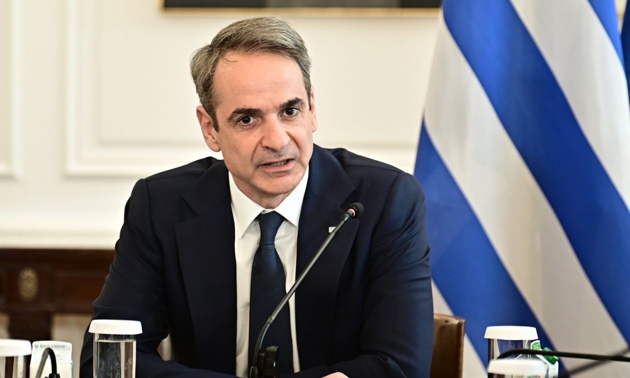 Συλλαλητήρια Τεμπών: Μηνύματα Μητσοτάκη εντός και εκτός Βουλής