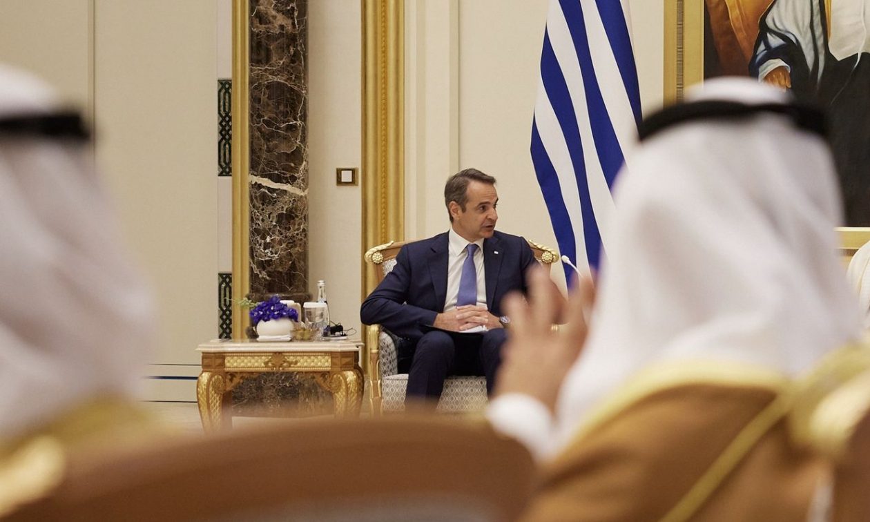 Ο Κυριάκος Μητσοτάκης στο Άμπου Ντάμπι: Στόχος οι επενδύσεις δισ. από τα Ηνωμένα Αραβικά Εμιράτα