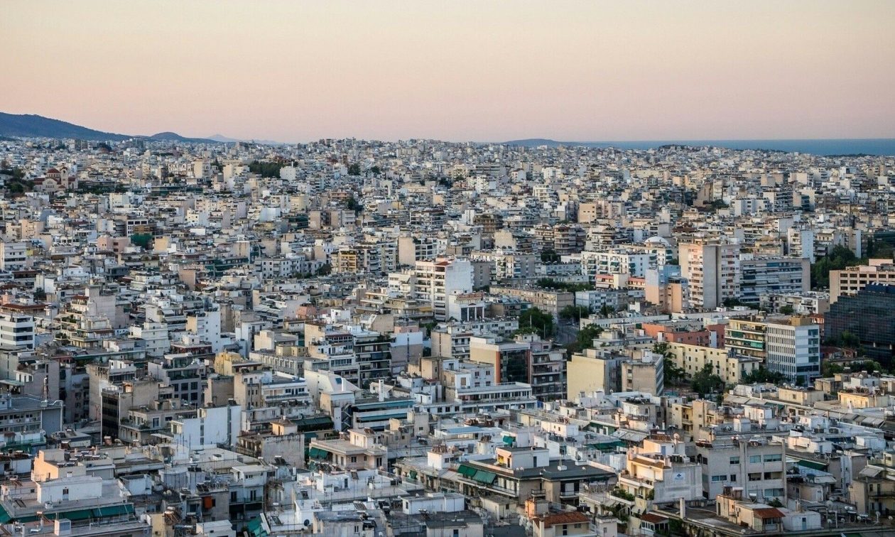 ΕΝΦΙΑ: Έρχονται τα «ραβασάκια» – Ποιοι θα δουν έκπτωση