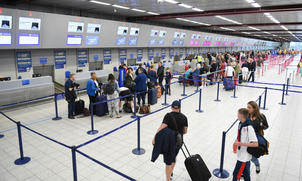 Βοστώνη: Γυναίκα τσιμπήθηκε από σκορπιό ενώ έπαιρνε αποσκευές στο αεροδρόμιο