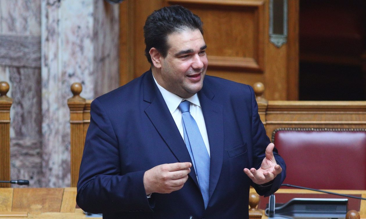 Λιβάνιος:Το δίλημμα αν θα έχουμε κυβέρνηση που μας οδηγεί μπροστά ή πολύχρωμο συνασπισμό δραχμιστών