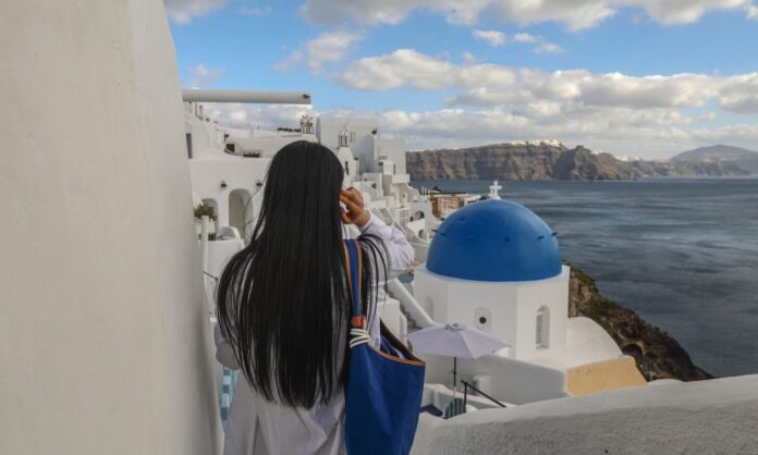 1632672-santorini-seismoi-ekpa.jpg