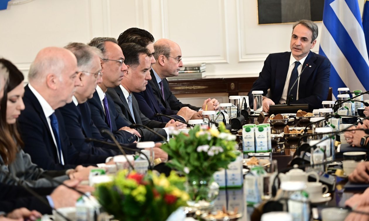 Όλα τα νεότερα για τον ανασχηματισμό: Πώς αλλάζει το κυβερνητικό «ροτέισον» – Τα πρόσωπα κλειδιά