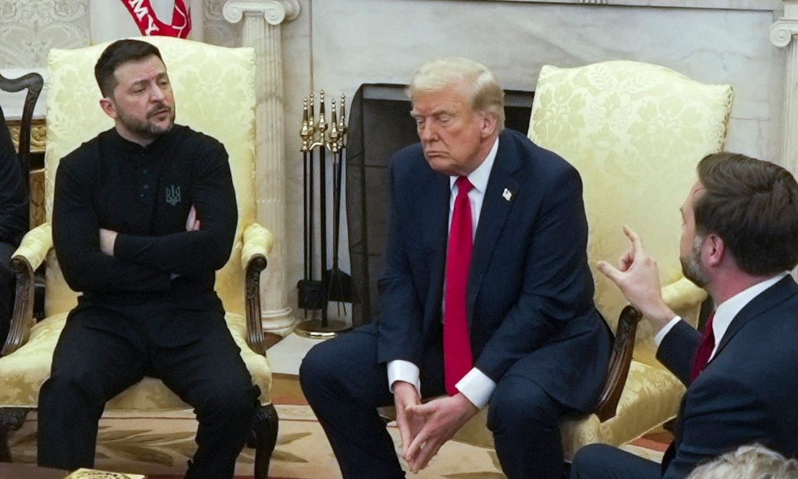 Washington Post: «Καίγεται» ο Ζελένσκι να βελτιώσει τις σχέσεις με τον Τραμπ μετά τη συνάντησή τους