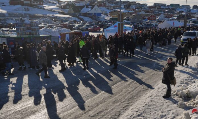 1633415-33730524-greenland-election.jpg