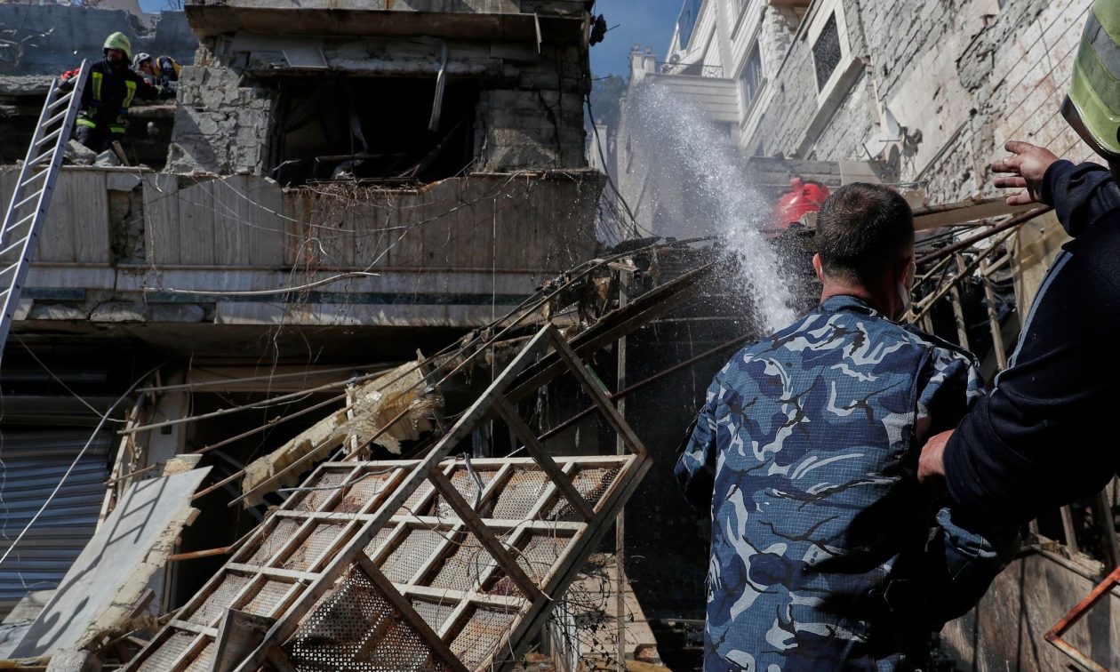 Συρία: Χτύπησε στη Δαμασκό – Απειλές κατά του ηγέτη των τζιχαντιστών