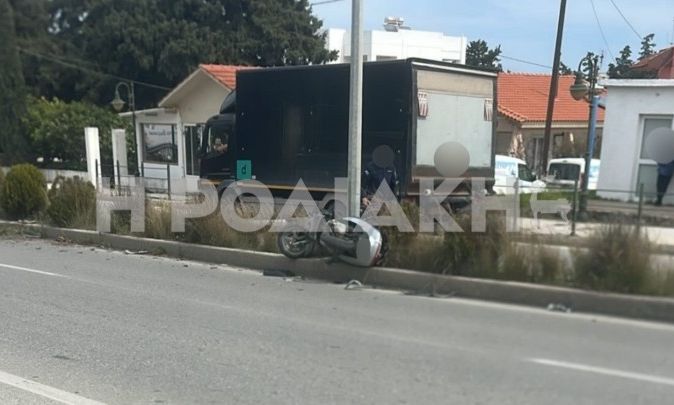 Τραγωδία στη Ρόδο: Οδηγός δικύκλου «καρφώθηκε» σε κολώνα φωτισμού και σκοτώθηκε