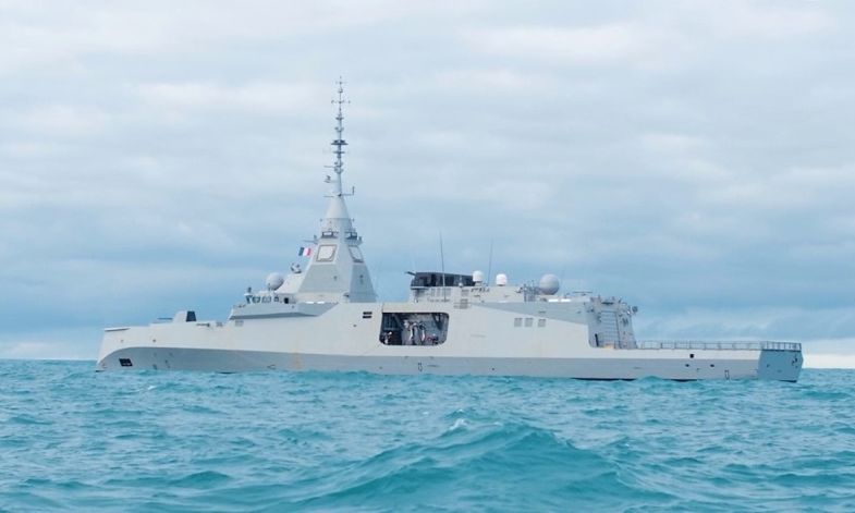 Ο πρώτος πλους της φρεγάτας Belh@rra: Ο Γάλλος κυβερνήτης για τα μυστικά του πλοίου – Δείτε βίντεο
