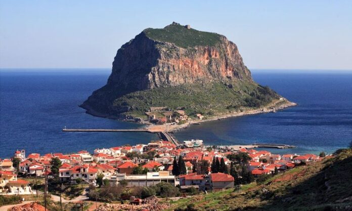 1635310-edd8f2c5-monemvasia.jpg
