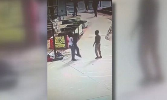 Αγόρι σώζει τον φίλο του από πνιγμό στο σχολείο: «Απλά έκανα αυτό που έπρεπε»