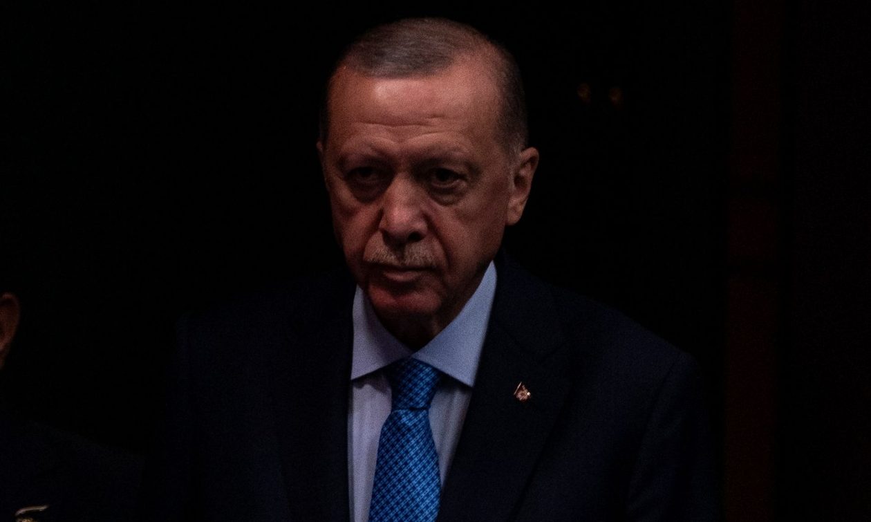 Ανάλυση Jerusalem Post: Πώς το «Σιδηρούν καθεστώς» Ερντογάν επέβαλε τον ασφυκτικό του έλεγχο