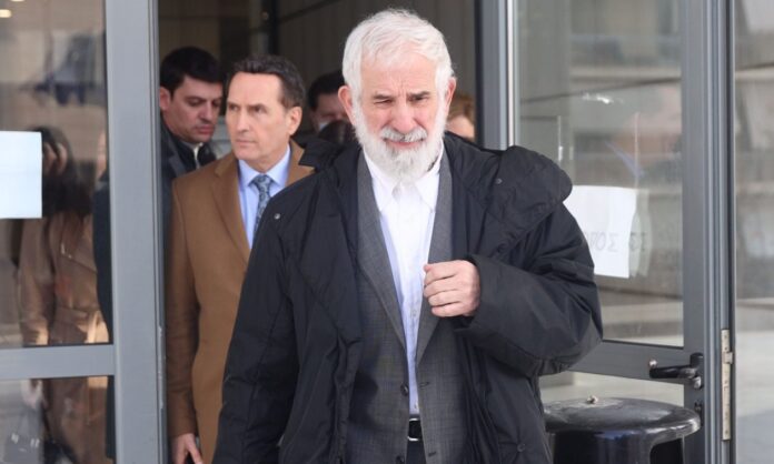 1637241-75ee3019-petros-filippidis.jpg