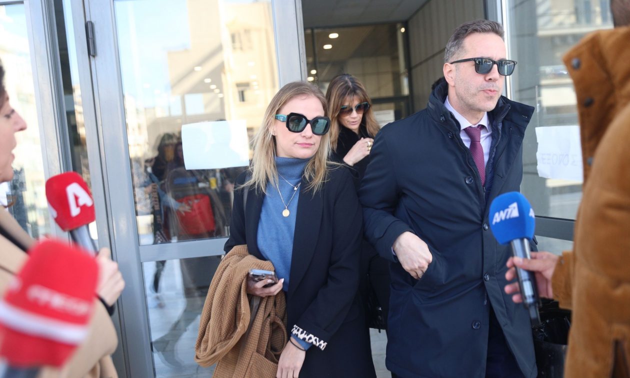 Δίκη Πέτρου Φιλιππίδη: «Ή θα μου κάτσεις ή δεν θα περάσεις» – Η κατάθεση της Λένας Δροσάκη