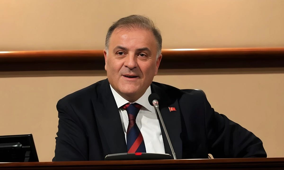 Κωνσταντινούπολη: Ο Νούρι Ασλάν διαδέχεται τον Εκρέμ Ιμάμογλου και αναλαμβάνει χρέη Δημάρχου
