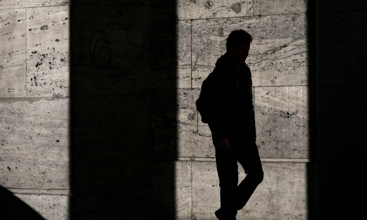 Συναγερμός για την εξαφάνιση 51χρονου στο κέντρο της Αθήνας