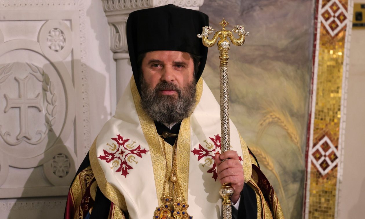 H πρώτη Θεία Λειτουργία στον Μητροπολιτικό Ναό των Τιράνων από τον νέο Αρχιεπίσκοπο Αλβανίας