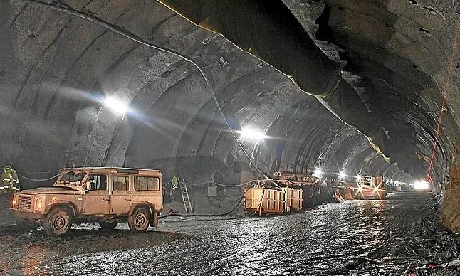 Έκρηξη σε ορυχείο της Ισπανίας: Τέσσερις νεκροί, τρεις τραυματίες και ένας παγιδευμένος