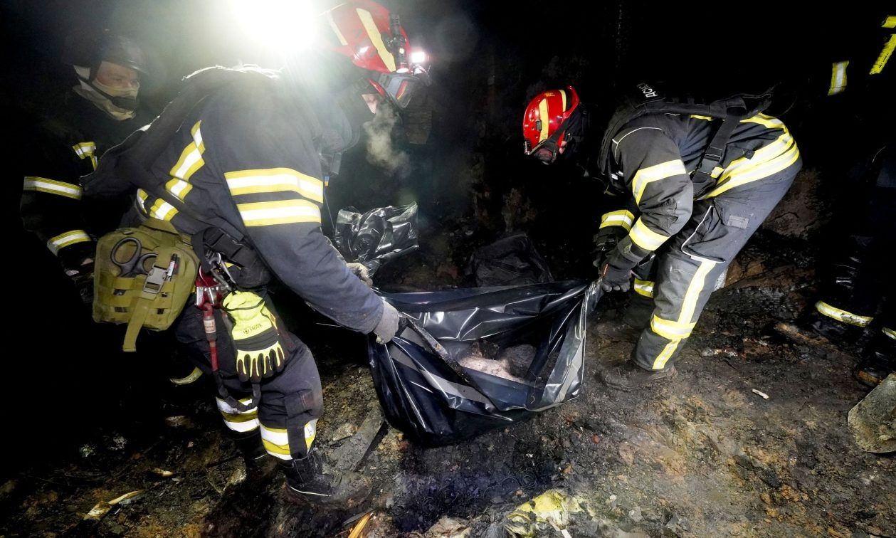Ουκρανία: Νέα αιματηρή πυραυλική επίθεση της Ρωσίας – Νεκρά και 6 παιδιά στην Κριβιί Ριχ