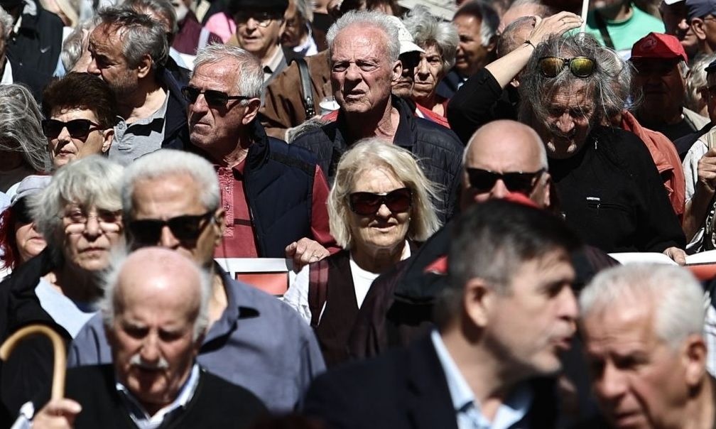 Συνταξιούχοι: Νυκτερινή συγκέντρωση στις 11 Απριλίου στο Σύνταγμα